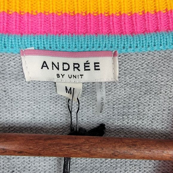 Andree by Unit Women's Medium Gray Button Up Cardigan Sweater New - Picture 2 of 7